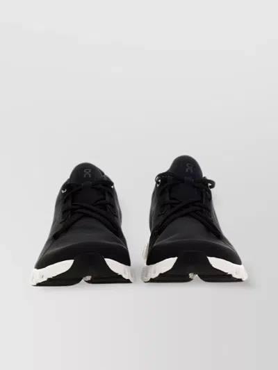 On Mesh Upper Sneakers Ctrast Sole In Black