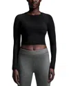 On Movement Lg Sleeve Crop Top In Black