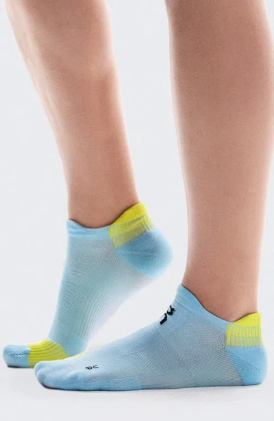 On Performance Run Ankle Socks In Wash/lime