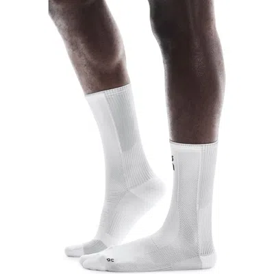 On Performance Run High Socks In White/glacier