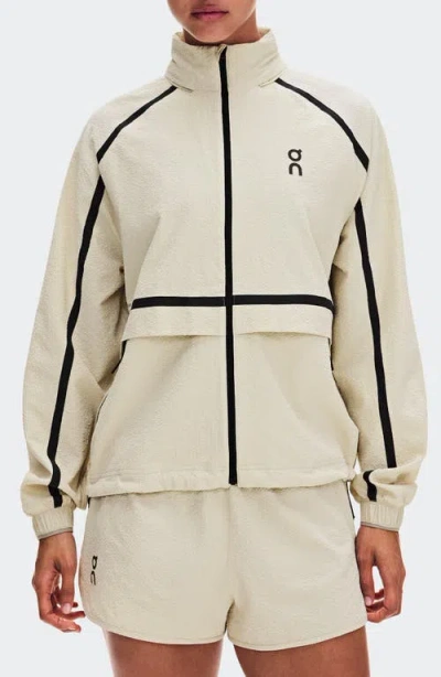 On Performance Volt Windbreaker Jacket In Hare