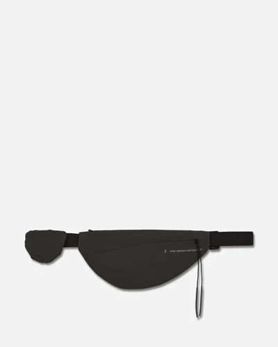 On Post Archive Facti (paf) Run Belt Molasses In Black