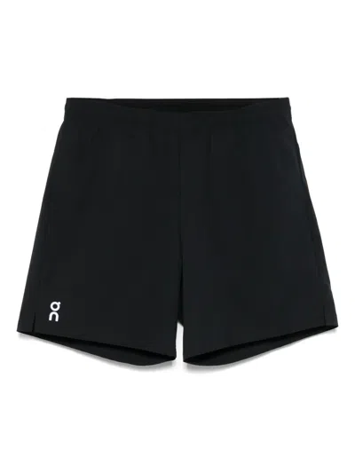 On 7" Core Shorts In Black