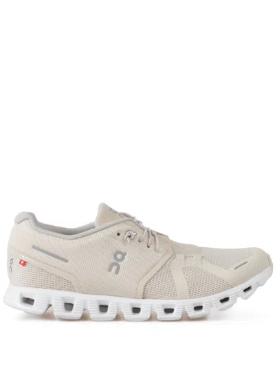 On Running Cloud 5 Low-top Sneakers In White