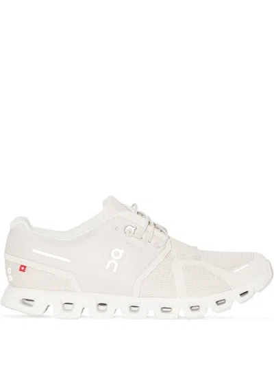 On Running Cloud 5 Shoes In White