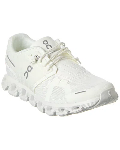 On Running Cloud 5 Sneaker In White