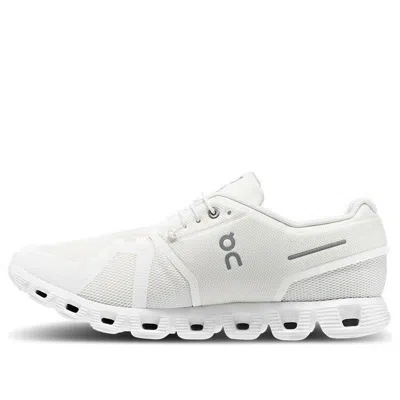 On Running Cloud 5 'undyed White'