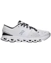 On Running Cloud X 4 Sneaker In White