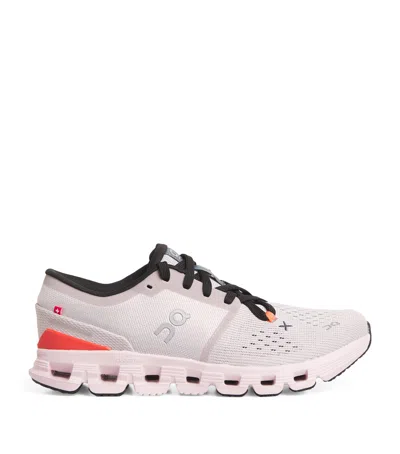 On Running Cloud X 4 Trainers In Silver