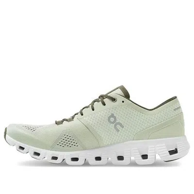 On Running Cloud X 'aloe White' In Green