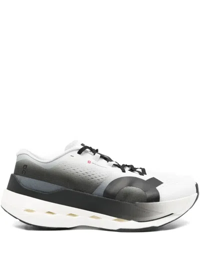 ON ON RUNNING CLOUDBOOM MAX