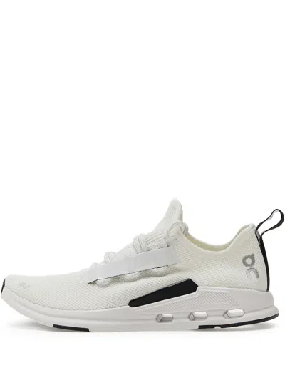 On Running Cloudeasy Sneakers In White