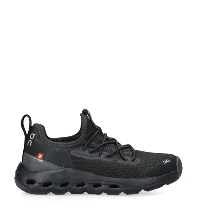 ON RUNNING CLOUDLEAP TRAINERS