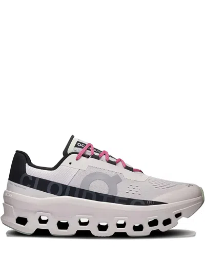 On Cloudmster Cutout Trainers In Gray