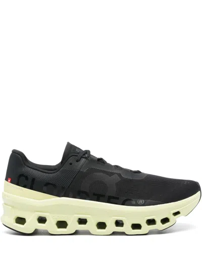 On Running Monster Acacia Trainers In Black