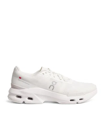 On Running Cloudpulse Trainers In White