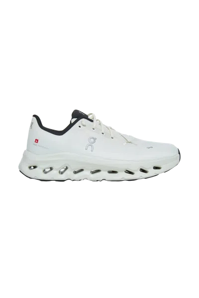 On Running Cloudtilt Running Shoe Pearl | Ice In White