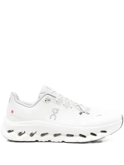 On Running Cloudtilt Sneakers In White