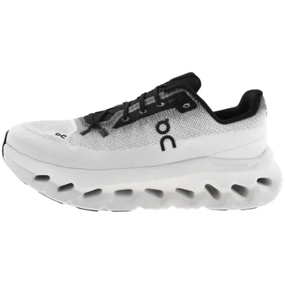 On Running Cloudtilt Trainers Black