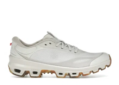 Pre-owned On Running Cloudventure 2 Loewe (women's) Sneakers In Sand