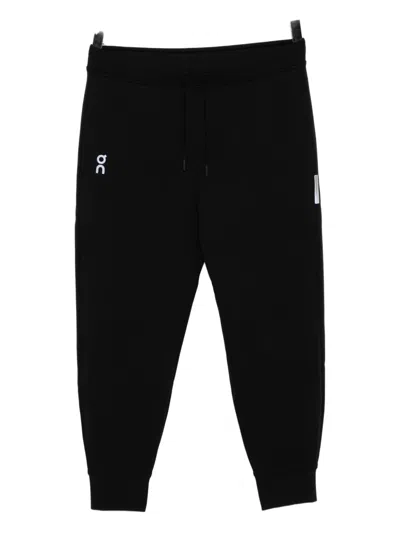 On Running Focus Tech Sweatpants In Black