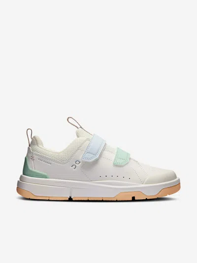 On Running Kids The Roger Trainers In White