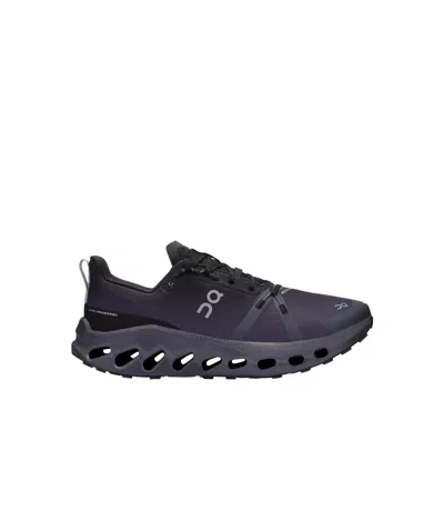On Running Laced Sneakers In Black