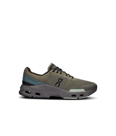 On Running Laced Sneakers In Black