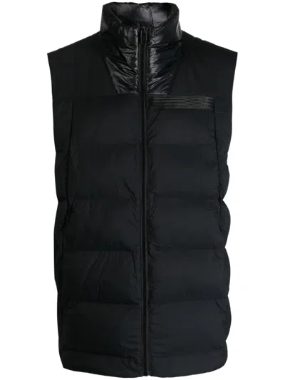 On Running Challenger Padded Gilet In Black