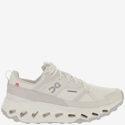 ON RUNNING OFF WHITE LOGO SNEAKERS