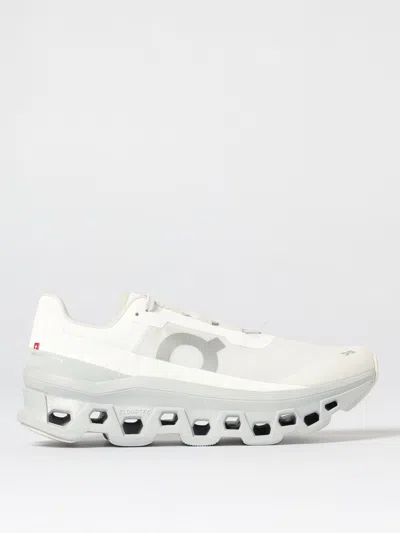 On Running Shoes  Men Color White