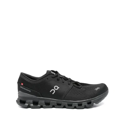 On Running Sneakers In Black