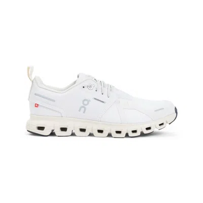 On Running Sneakers In Gray