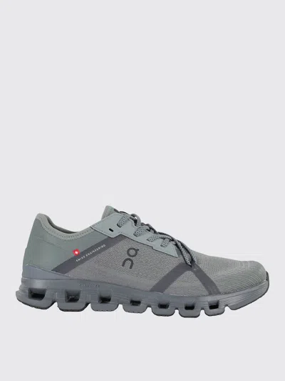 On Running Sneakers In Gray