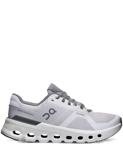 ON RUNNING ON RUNNING SNEAKERS