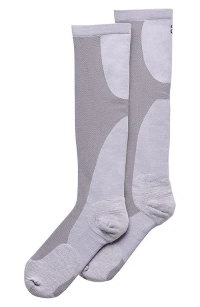 On Running Socks In Purple