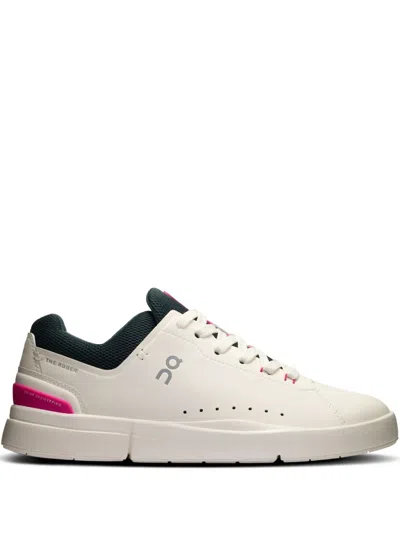 On Running The Roger Advantage Sneakers In Neutrals
