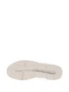 On Running The Roger Advantage Sneakers In White