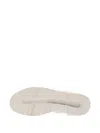 On Running The Roger Advantage Sneakers In White