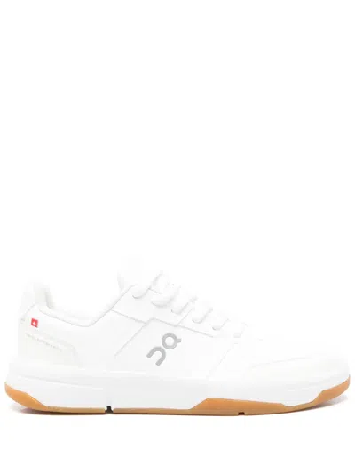 On Running The Roger Clubhouse Sneakers In White