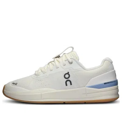 ON RUNNING ON RUNNING THE ROGER PRO 'IVORY CHAMBRAY'