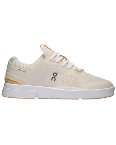 On Running The Roger Spin Sneaker In Beige