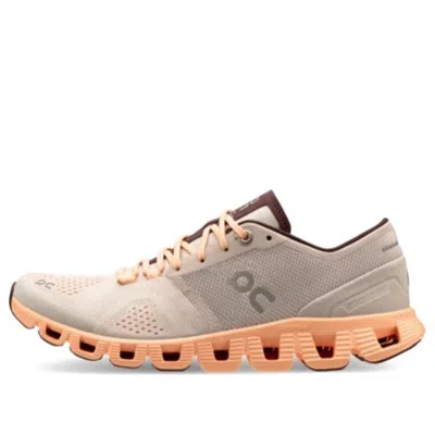 On Running (wmns)  Cloud X 'silver Almond'