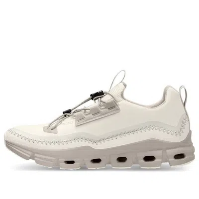 On Running (wmns)  Cloudaway 'ivory Pearl' In White