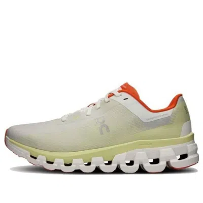 On Running (wmns)  Cloudflow 4 'white Hay'