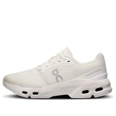 On Running (wmns)  Cloudpulse 'undyed Frost' In White
