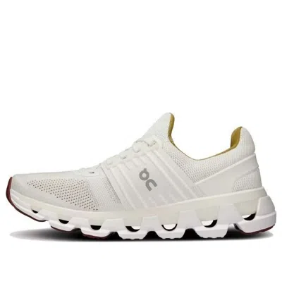 On Running (wmns)  Cloudswift Suma 'white Ivory' In Multi