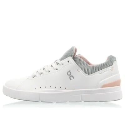 On Running (wmns)  The Roger Advantage 'white Rose'