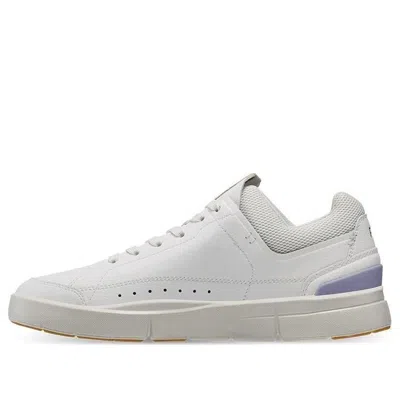 On Running (wmns)  The Roger Centre Court 'white Lavender' In Multi