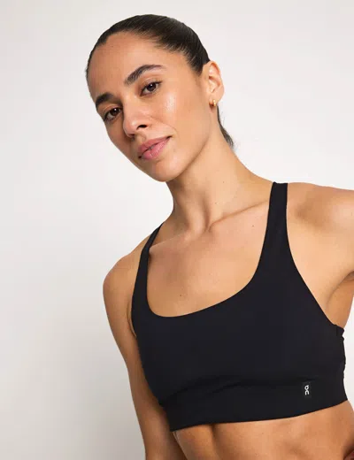 On Running Women's Studio Sports Bra